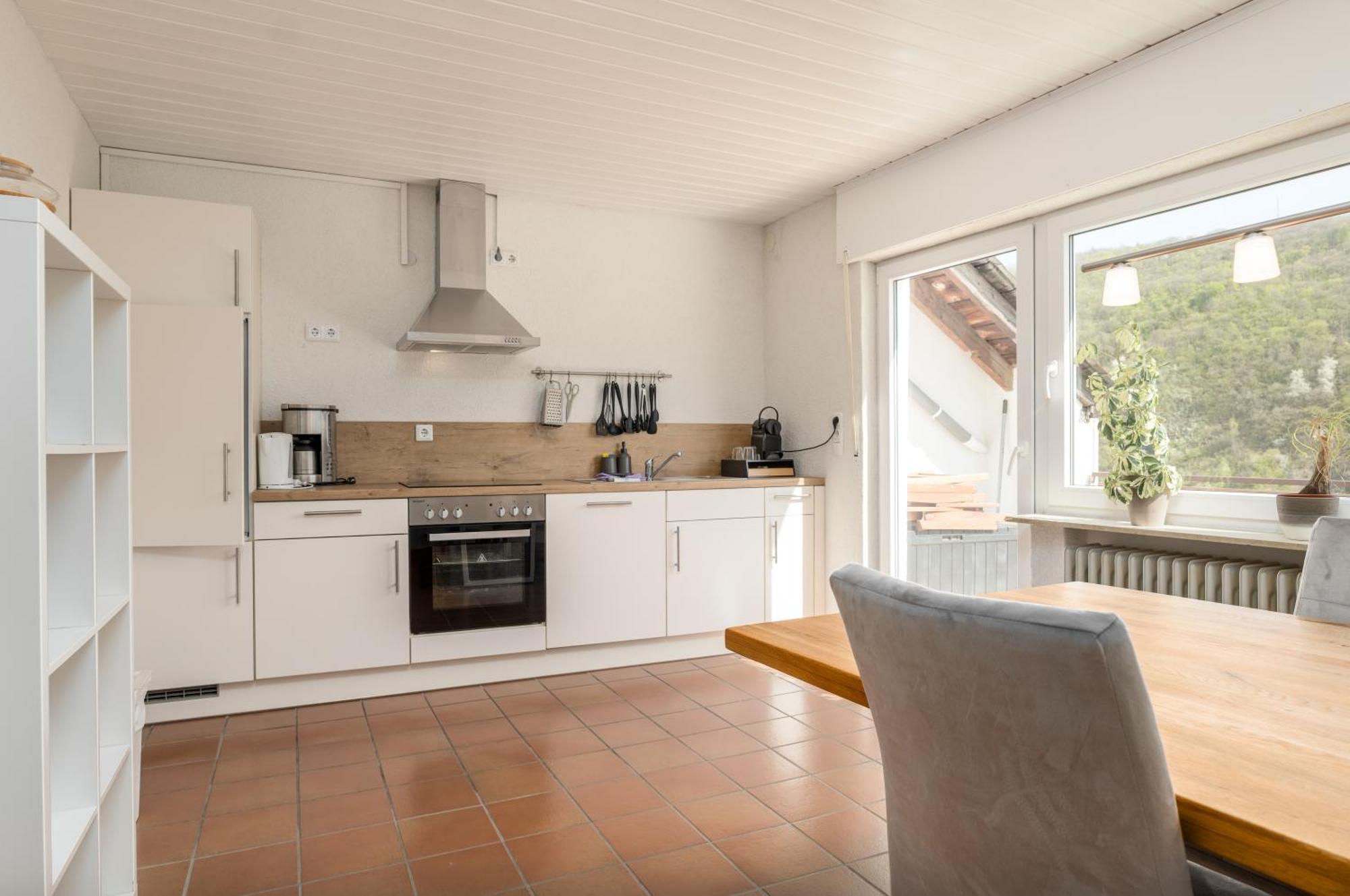 Riesling Appartement For 2 - 4 People - Billiards - Balcony With Mosel View - Parking - Wine Barrel Bar - Fully Equipped Kitchen - Netflix - Waiputv - 3 Km From Cochem クロッテン エクステリア 写真