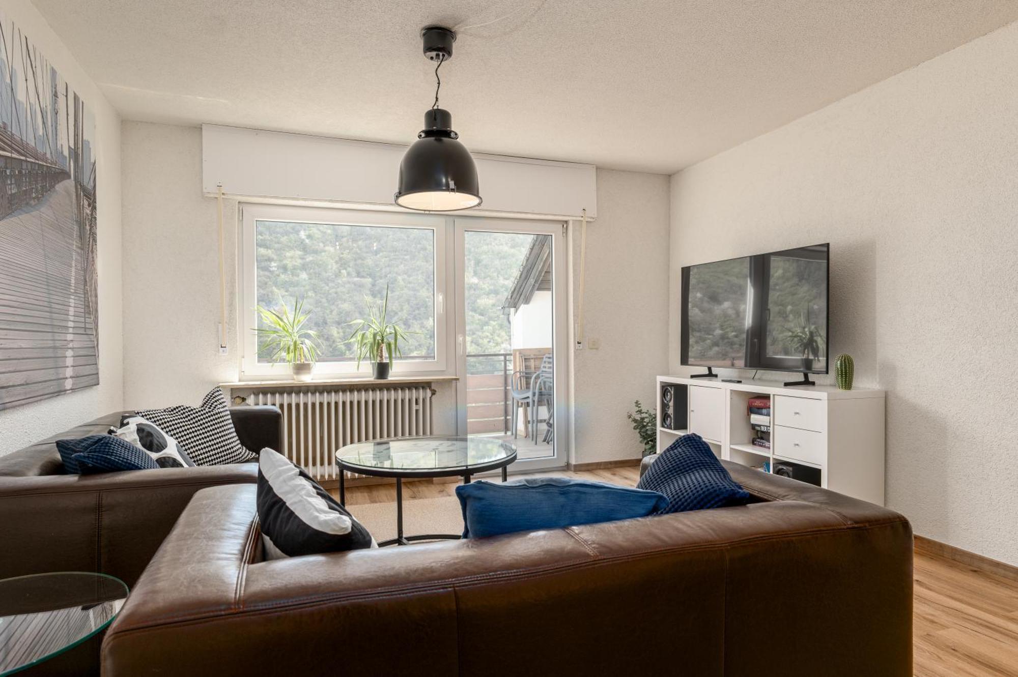 Riesling Appartement For 2 - 4 People - Billiards - Balcony With Mosel View - Parking - Wine Barrel Bar - Fully Equipped Kitchen - Netflix - Waiputv - 3 Km From Cochem クロッテン エクステリア 写真