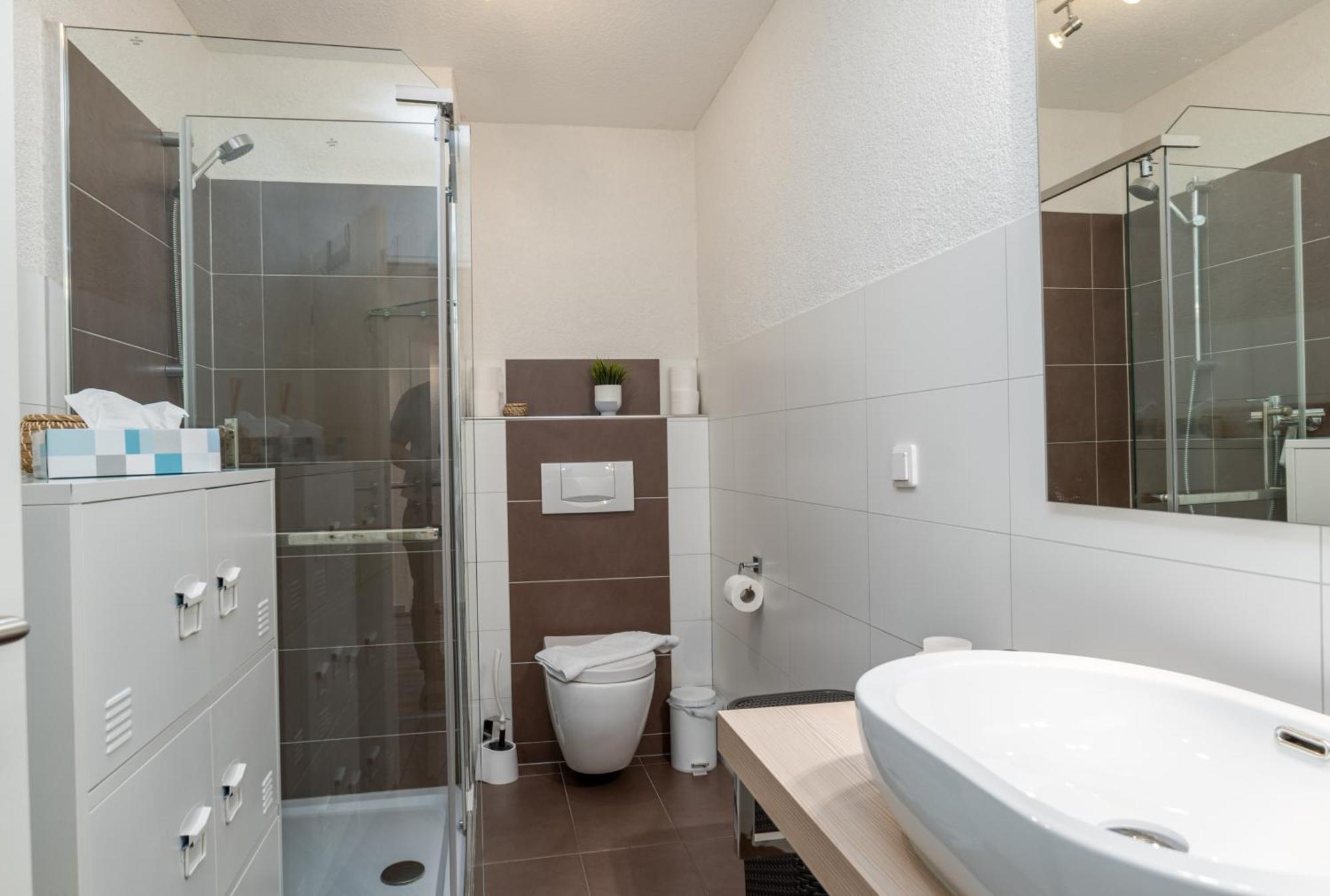 Riesling Appartement For 2 - 4 People - Billiards - Balcony With Mosel View - Parking - Wine Barrel Bar - Fully Equipped Kitchen - Netflix - Waiputv - 3 Km From Cochem クロッテン エクステリア 写真